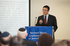 21977689868_245dcea963_m